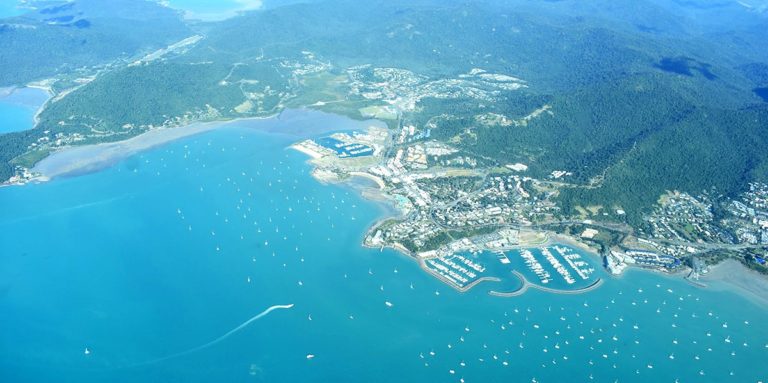 Discover Airlie Beach: A Gateway to the Whitsunday Islands