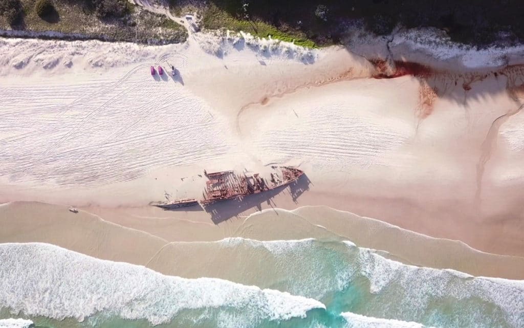 Visit Fraser Island - Queensland Australia