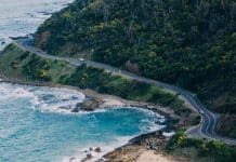 visit the great ocean road in victoria